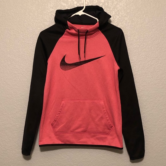 Nike Tops - Nike Therma Fit Hoodie